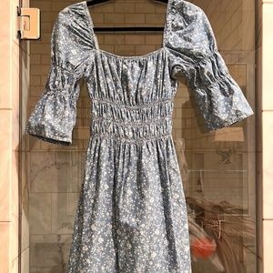 Topshop Prairie Floral Print Denim Summer Dress (Very flattering!)